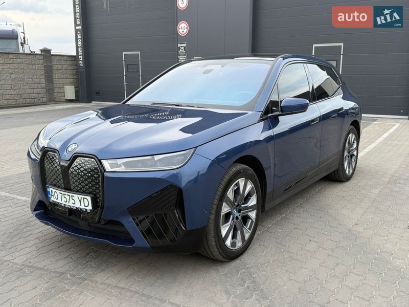 Внедорожник / Кроссовер BMW iX 2024 в Ужгороде