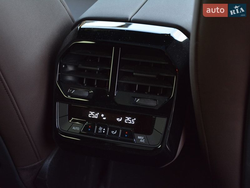 Позашляховик / Кросовер BMW iX 2023 в Києві фото 53 Позашляховик / Кросовер BMW iX 2023 в Києві