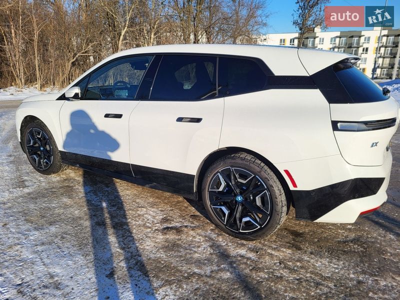 Внедорожник / Кроссовер BMW iX 2024 в Львове
