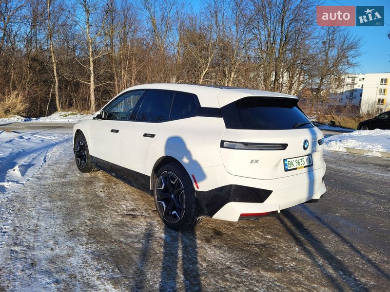 Внедорожник / Кроссовер BMW iX 2024 в Львове