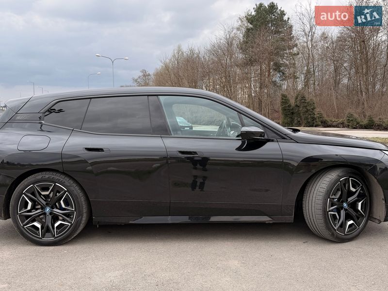 Внедорожник / Кроссовер BMW iX 2022 в Львове