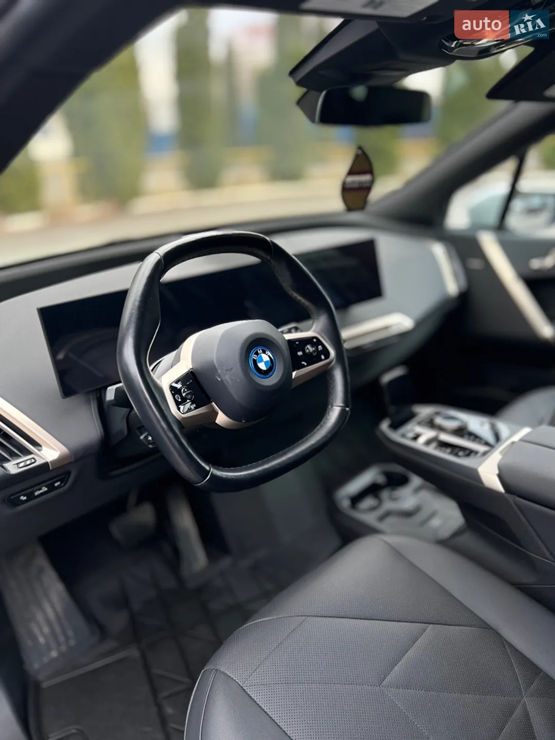 BMW iX 2023 VIN WB523CF00RCP63555 фото оголошення 23 з 38