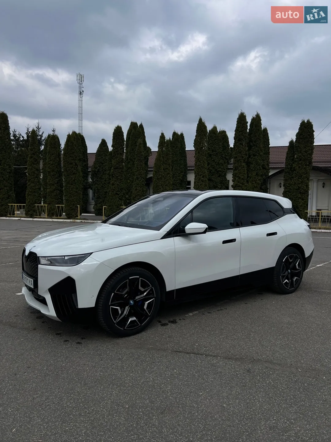 BMW iX 2023 VIN WB523CF00RCP63555 фото оголошення 3 з 38