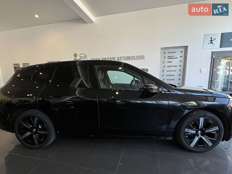 Позашляховик / Кросовер BMW iX 2023 в Львові