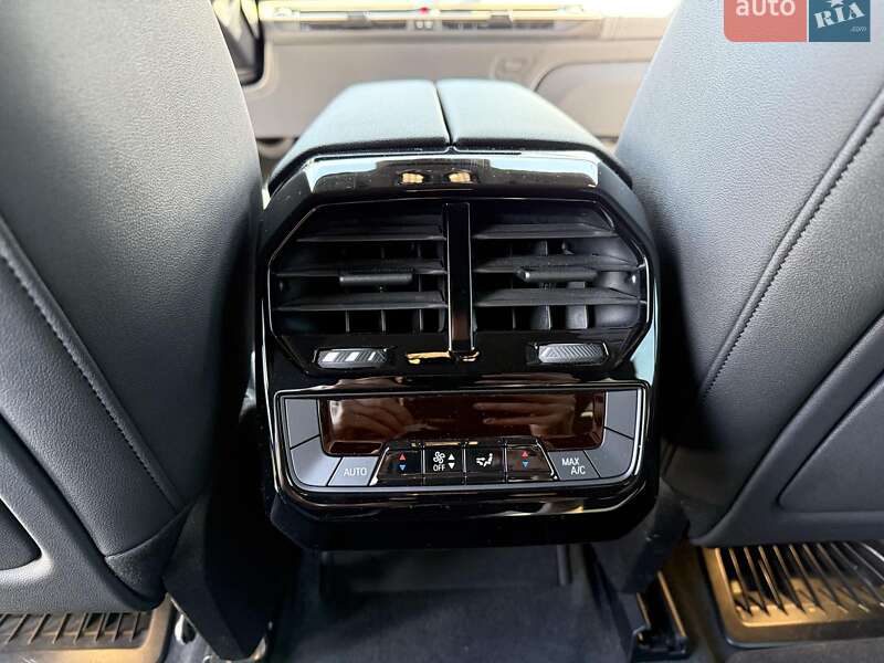 Внедорожник / Кроссовер BMW iX 2022 в Львове