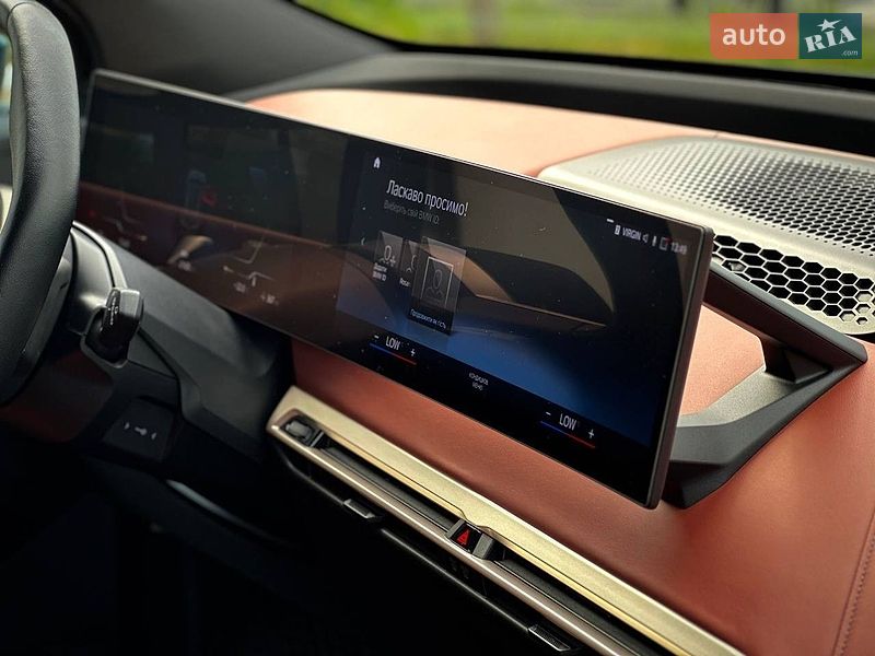 Позашляховик / Кросовер BMW iX 2022 в Чернівцях