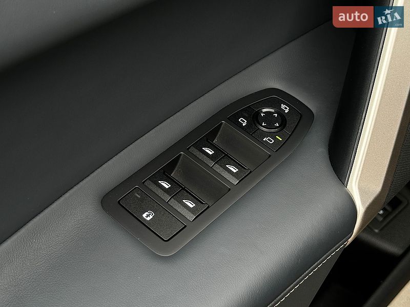 Внедорожник / Кроссовер BMW iX 2023 в Ровно