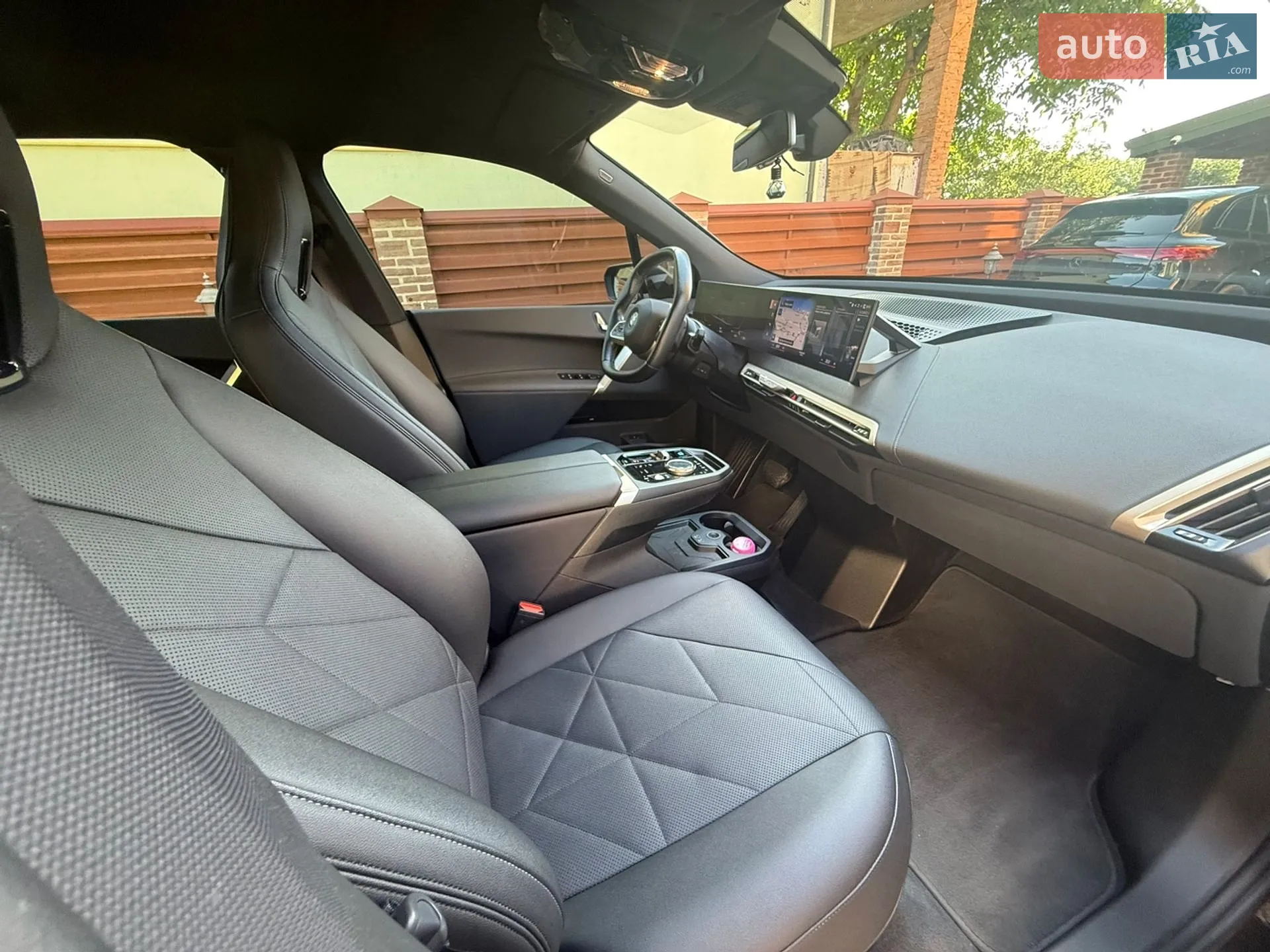 BMW iX 2022 VIN WBY11CF020CM15182 фото оголошення 14 з 22