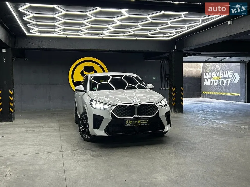 BMW iX2 2024