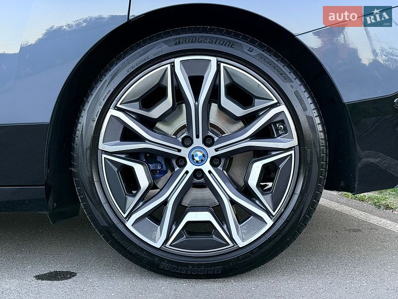 Позашляховик / Кросовер BMW iX 2022 в Івано-Франківську