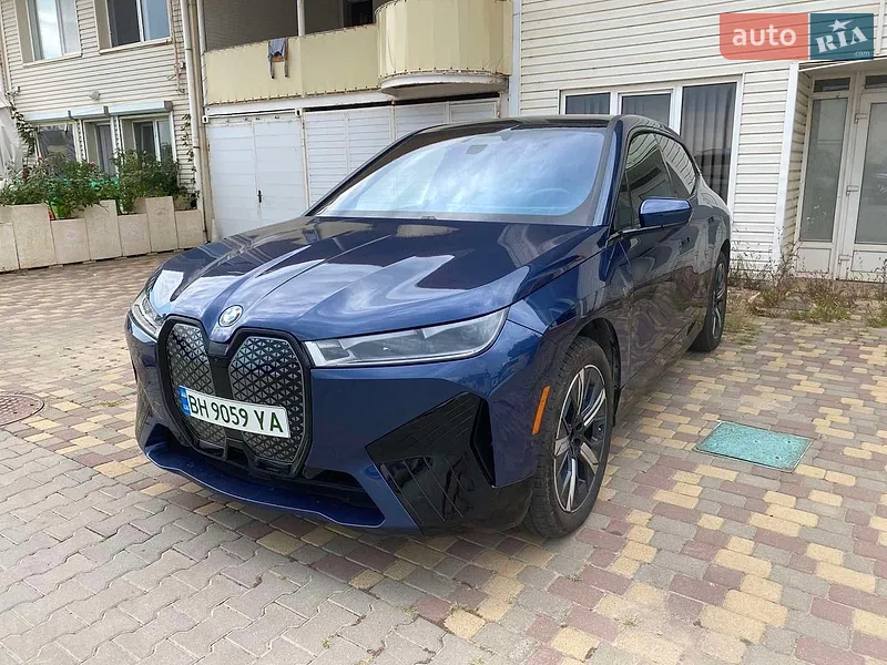 BMW iX 2023