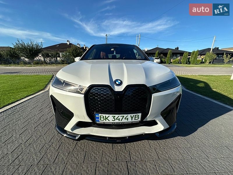 2022 BMW IX, VIN WB523CF01NCK46212:plate — zdjęcie 1 (autoria)