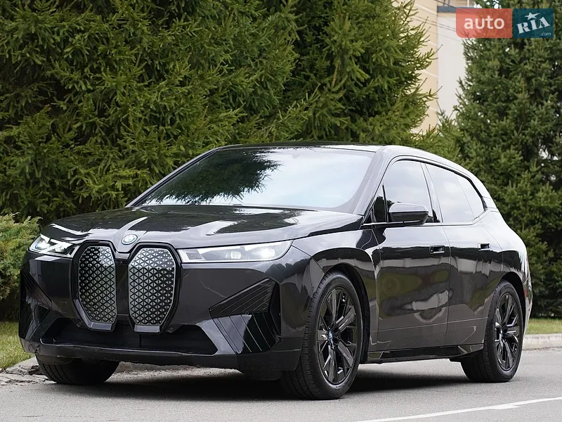BMW iX 2023
