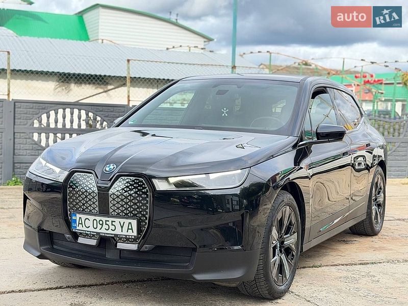 BMW iX 2021