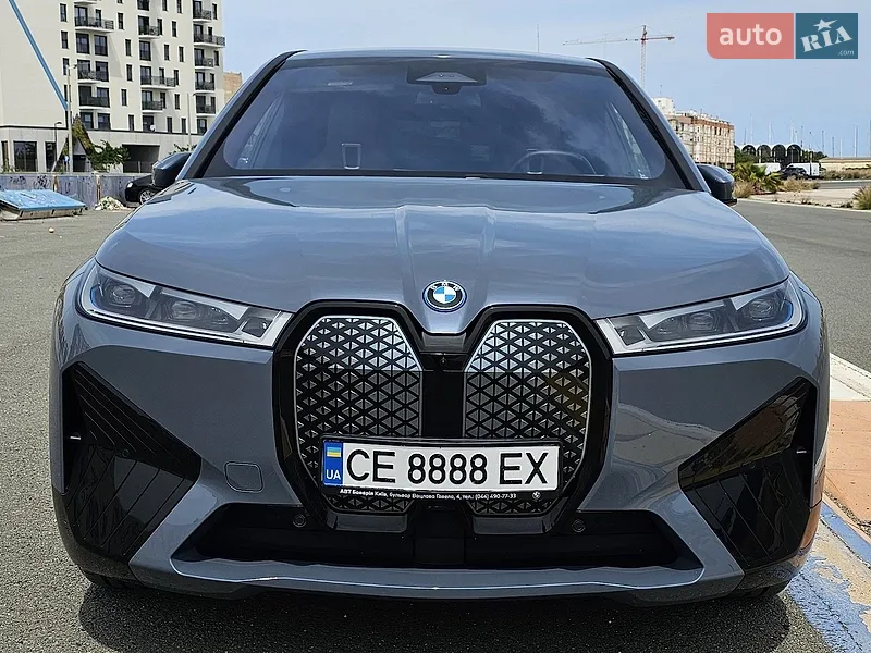 BMW iX 2023