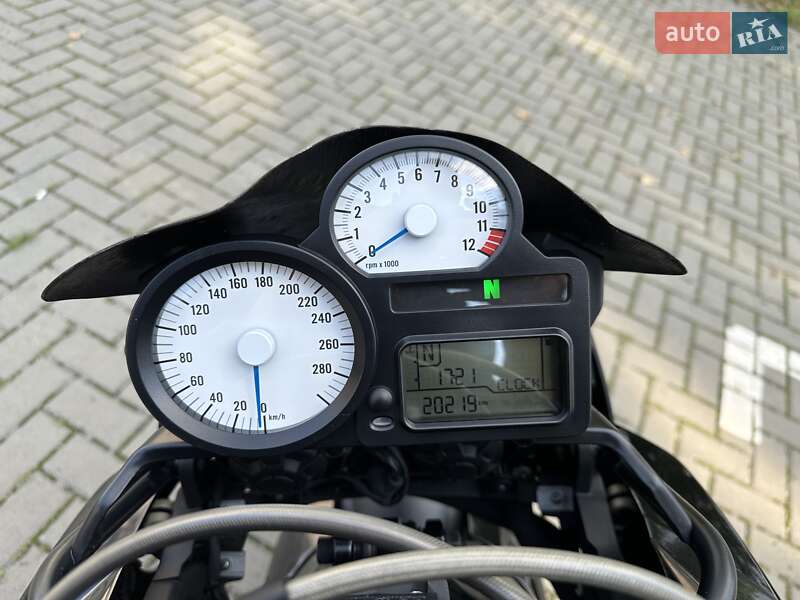 Мотоцикл Без обтекателей (Naked bike) BMW K 1300R 2013 в Киеве фото 13 Мотоцикл Без обтекателей (Naked bike) BMW K 1300R 2013 в Киеве