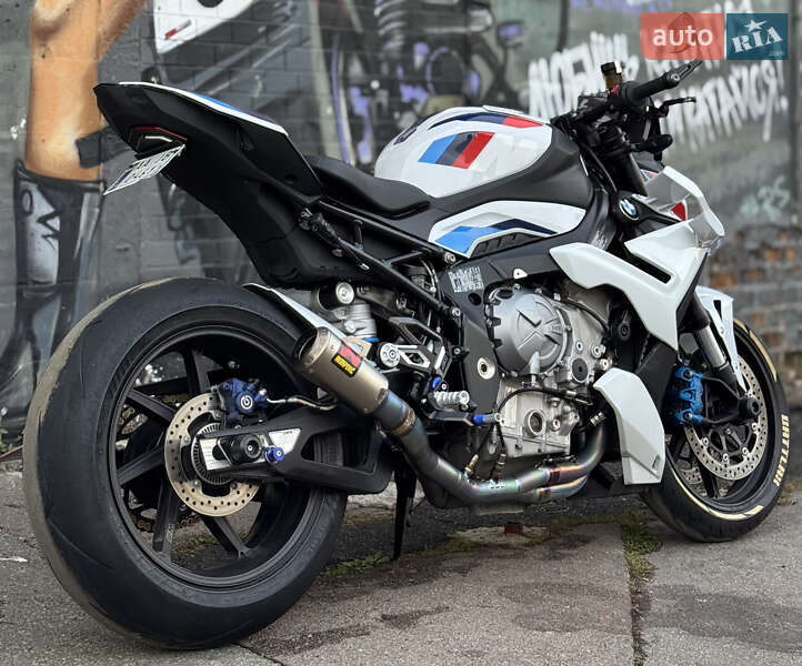 Мотоцикл Без обтекателей (Naked bike) BMW M 1000R 2024 в Киеве