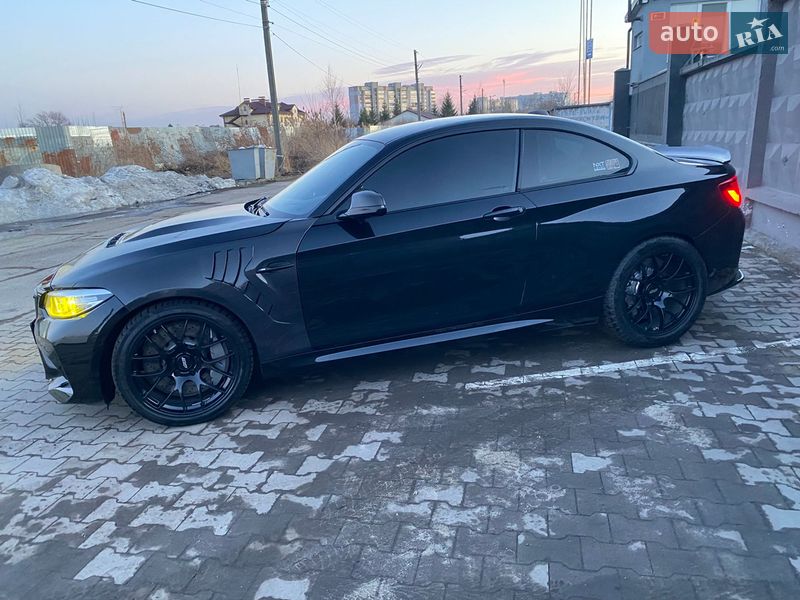 Купе BMW M2 2020 в Шептицькому