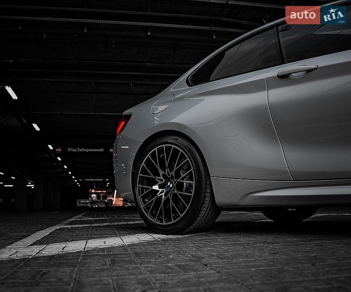 Купе BMW M2 2019 в Киеве