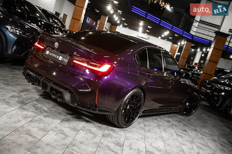 Седан BMW M3 2022 в 