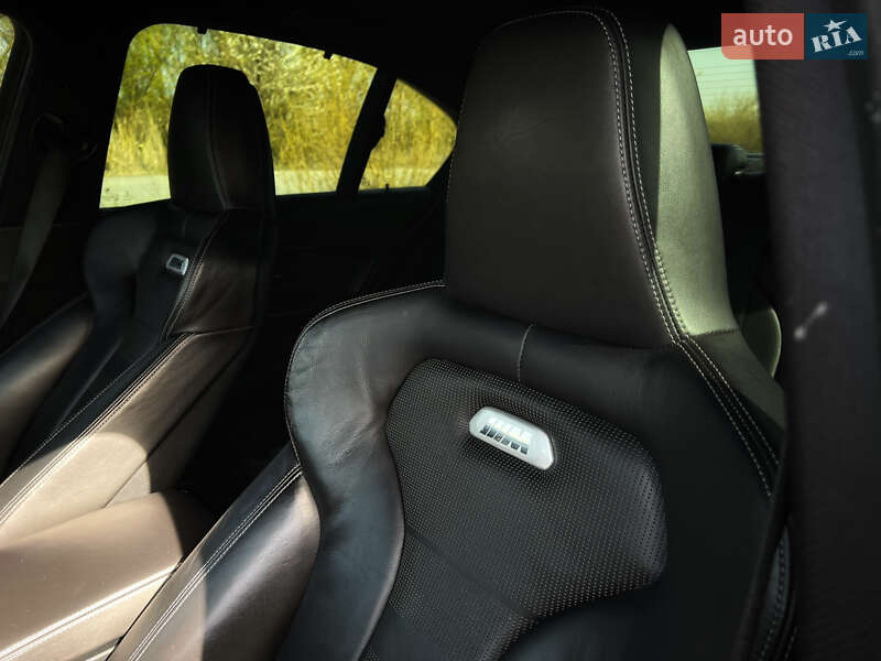 Седан BMW M3 2016 в Чорткові