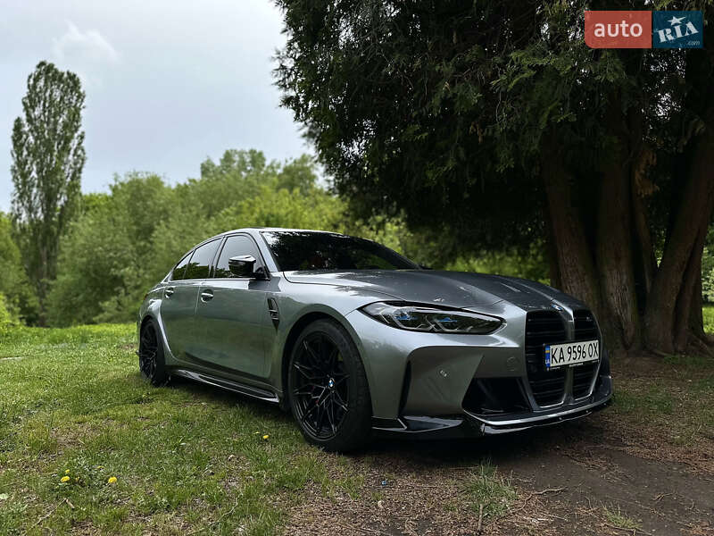 Седан BMW M3 2022 в 