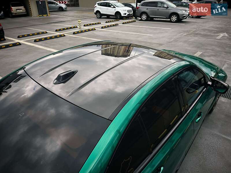 Седан BMW M3 2023 в Киеве
