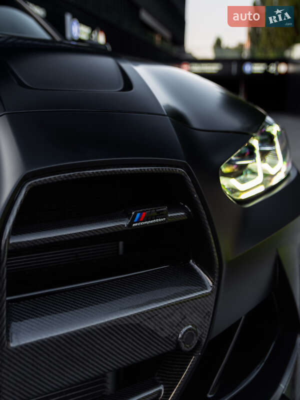 Седан BMW M3 2023 в Киеве