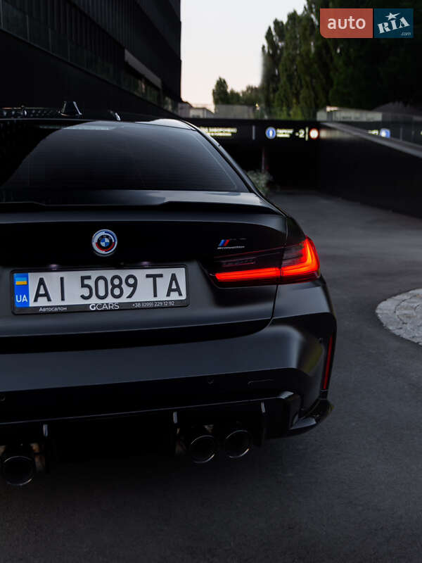 Седан BMW M3 2023 в Киеве