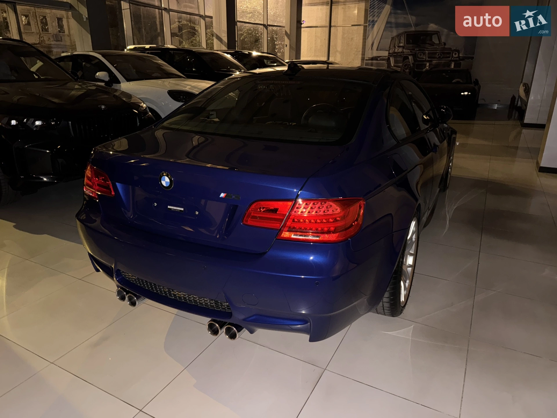 2010 BMW M3 - мініатюра 22