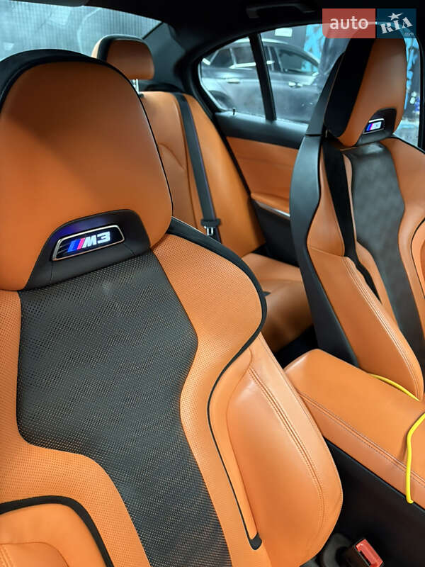 Седан BMW M3 2022 в Киеве