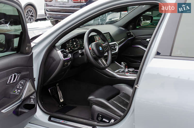 Седан BMW M3 2021 в Киеве
