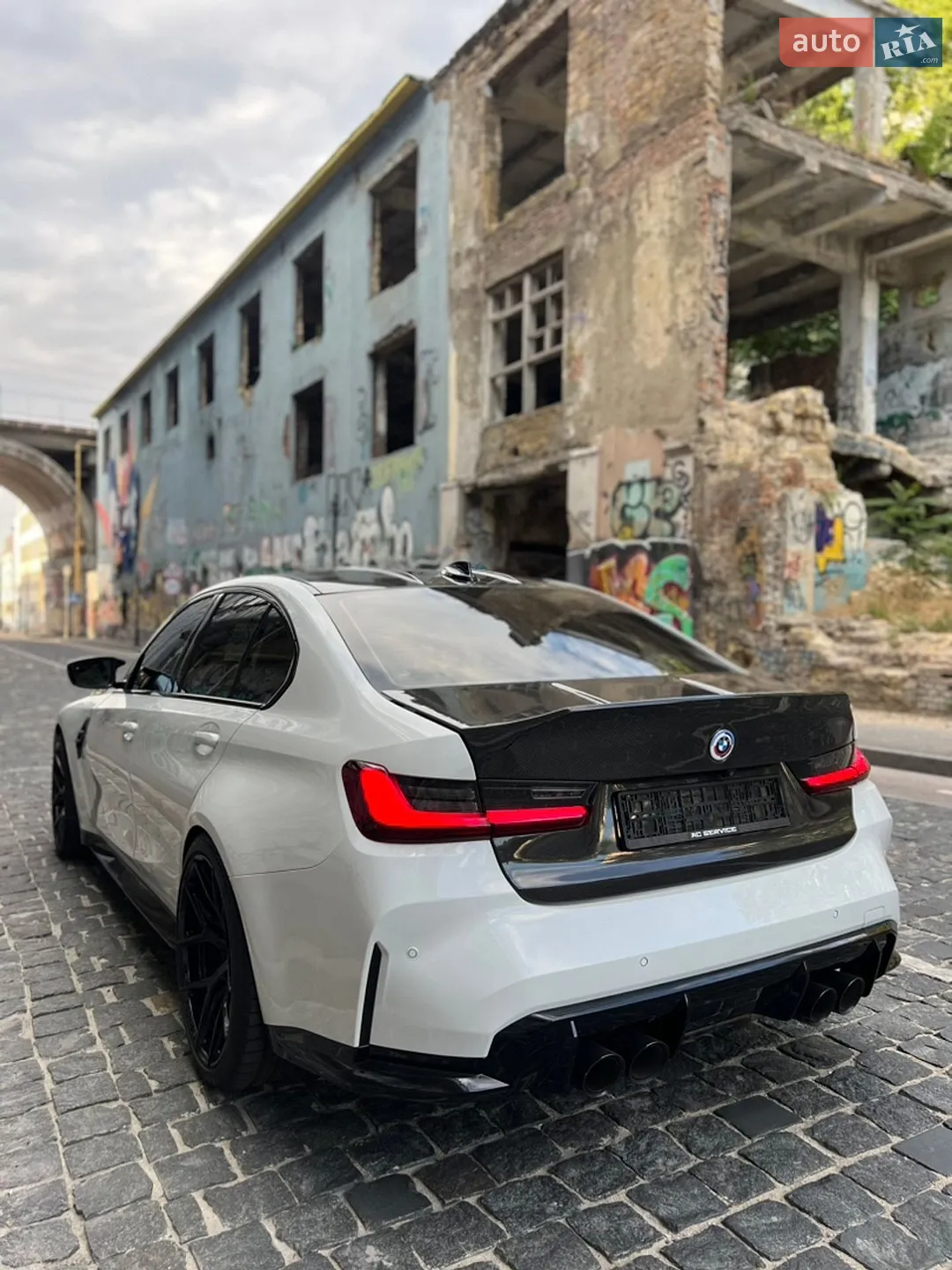 2022 BMW M3 - мініатюра 8