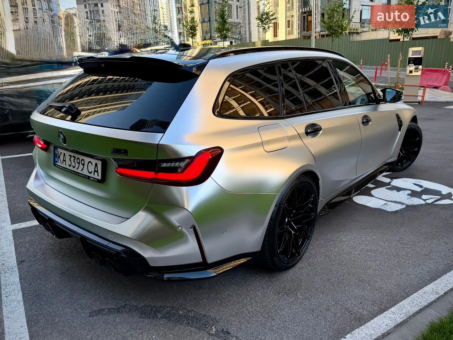 2023 BMW M3 - мініатюра 7