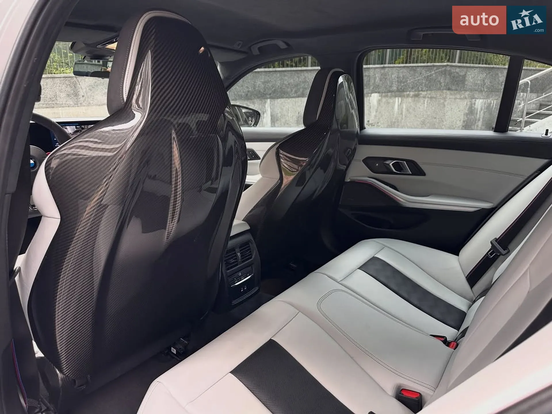 2023 BMW M3 - мініатюра 11
