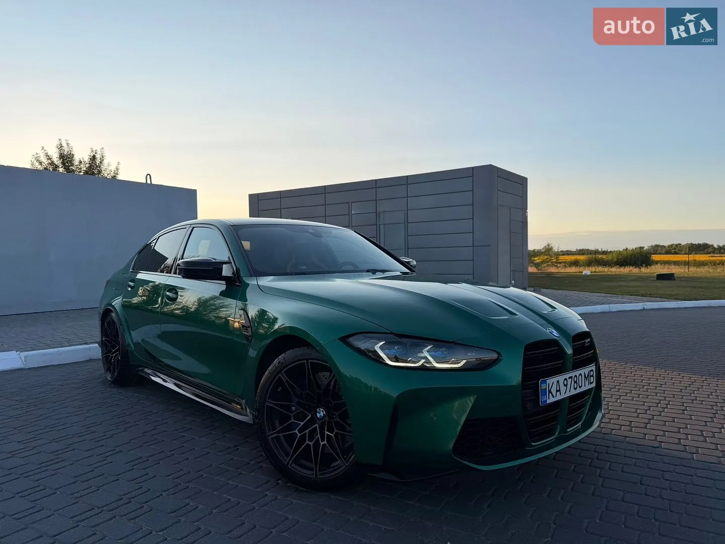 2023 BMW M3 - мініатюра 17