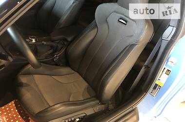 Купе BMW M4 2018 в 