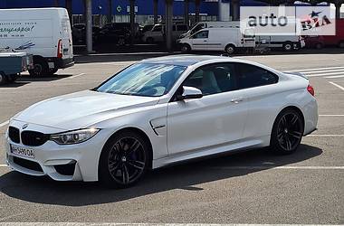 Купе BMW M4 2014 в Києві