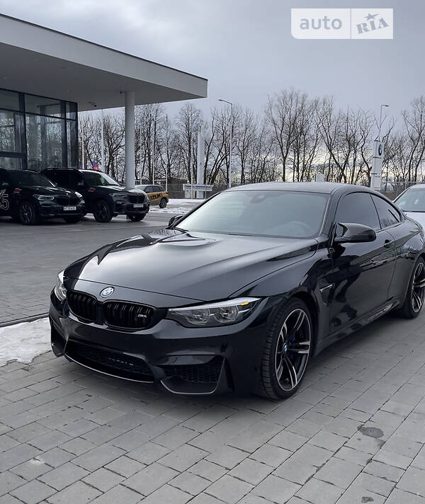 Купе BMW M4 2017 в Івано-Франківську