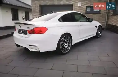 BMW M4 2015