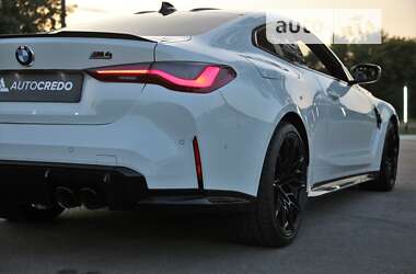 Купе BMW M4 2021 в 