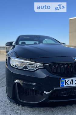 Кабриолет BMW M4 2017 в Киеве