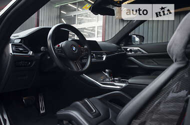Купе BMW M4 2021 в 