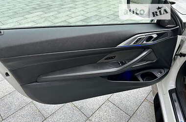Купе BMW M4 2021 в 