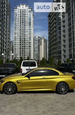 Кабриолет BMW M4 2014 в Киеве