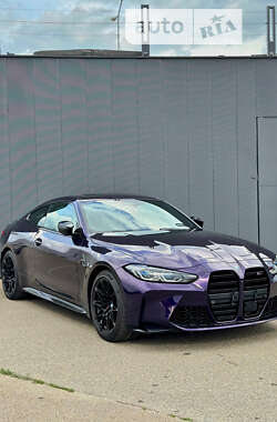 Купе BMW M4 2022 в 