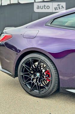 Купе BMW M4 2022 в 