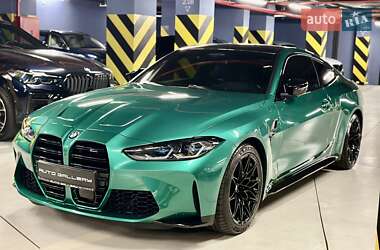 Купе BMW M4 2022 в 