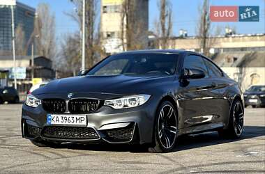 Купе BMW M4 2016 в Киеве