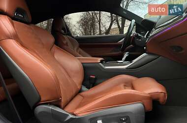 Купе BMW M4 2022 в 
